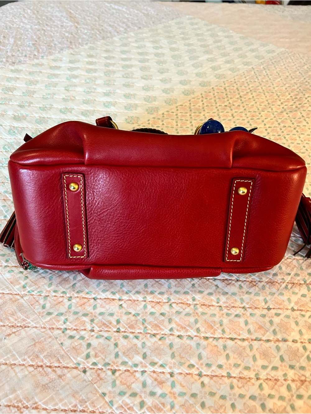 Dooney & Bourke Red Florentine Medium Mail Satchel, excellent used condition - Picture 6 of 15